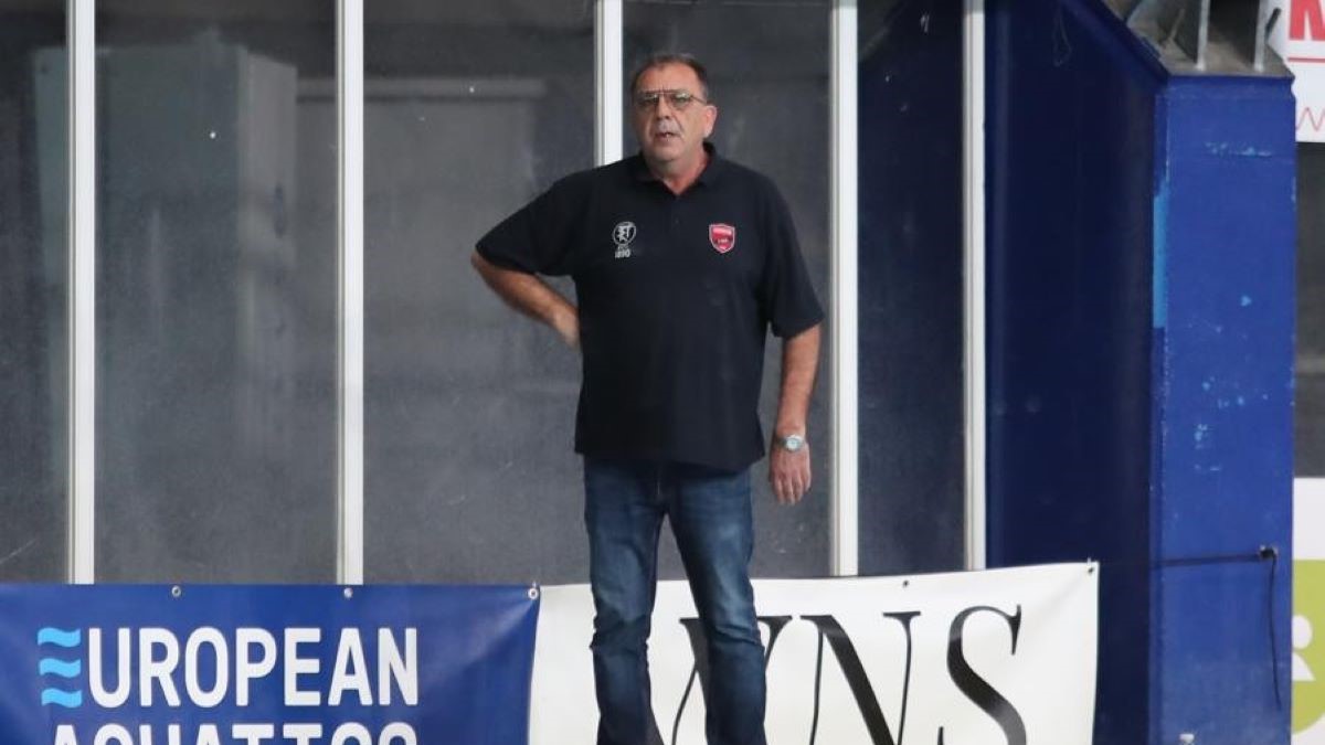 Πόλο: Παρελθόν από τη γυναικεία ομάδα του Πανιωνίου ο Τάσος Παπαναστασίου